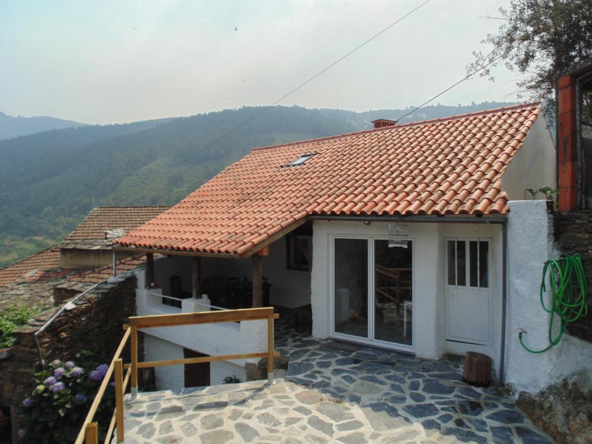 Bed and Breakfast Casa Do Alto - Benfeita Esterno foto